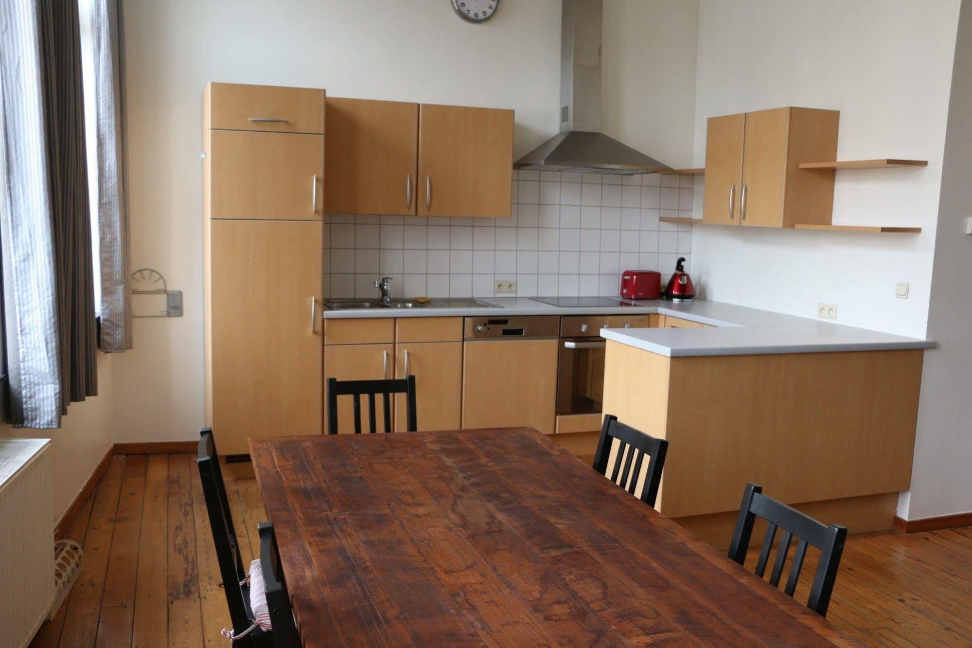 בריסל City Center Apartments Brasseurs מראה חיצוני תמונה